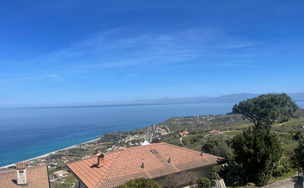 Appartamento a Zambrone con Vista Mare