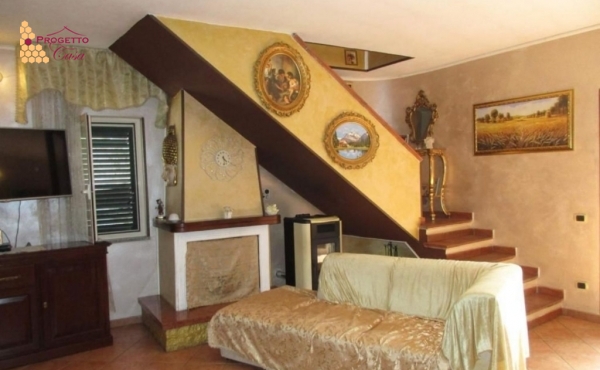 Casa indipendente a San Marco di Cessaniti