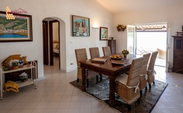 Villa Esclusiva in Prima Linea sul mare a Parghelia