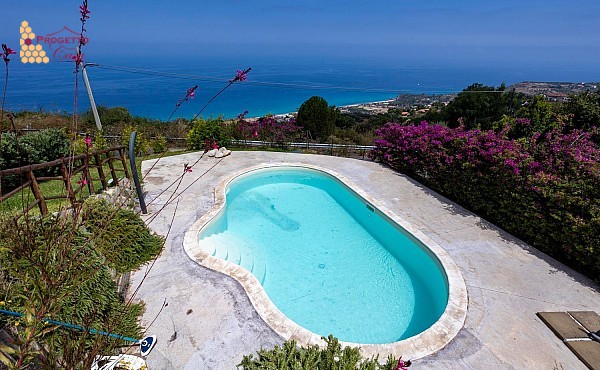 Seven Villas
