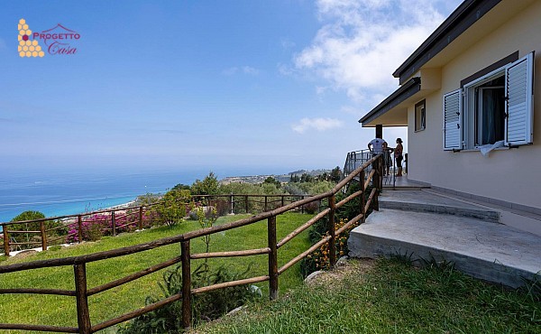 Seven Villas
