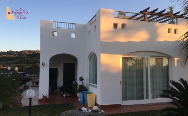 Villa a Zambrone 