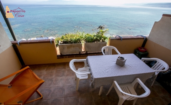  Appartamento a 10 metri dalla spiaggia 