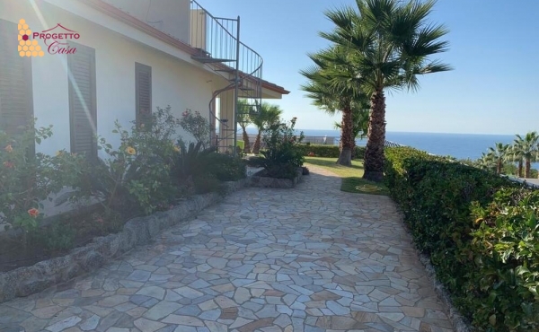  Villa a Zambrone
